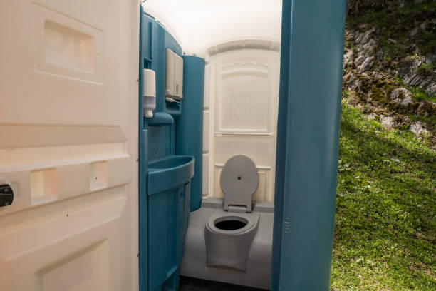 Best Porta potty rental near me  in Bidwell, OH